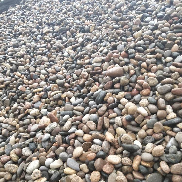 河卵石價格與路面工程應用指南 每立方米成本全面解析